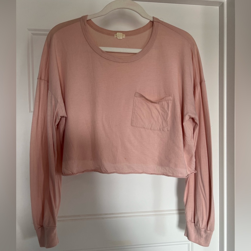 Long sleeve crop tee